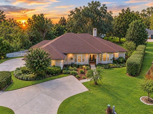 House for sale in Leesburg, Lake County
