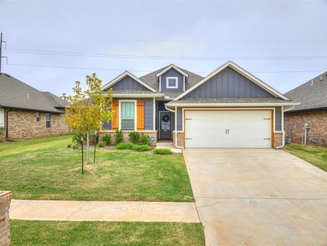 House for sale in Yukon, Canadian County