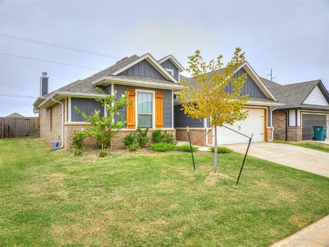House for sale in Oklahoma City, Canadian County