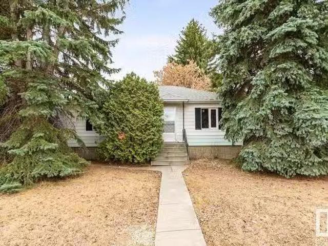 House for sale in Wedgewood, Alberta