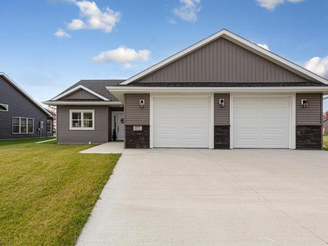 House for sale in Owatonna, Steele County