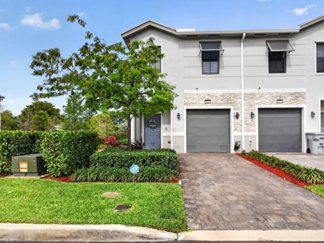 House for sale in Pompano Beach, Florida