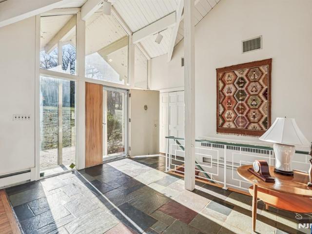 Property for sale in Franklin Lakes, New Jersey