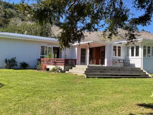 House for rent in Kawau Island, Oroua County