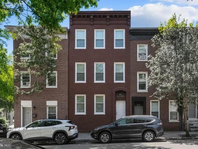 House for sale in Hollins Market, Baltimore