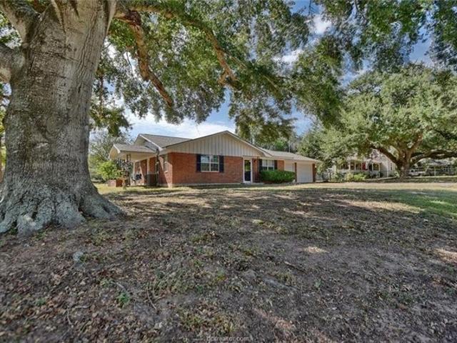 House for sale in Chappell Hill, Texas