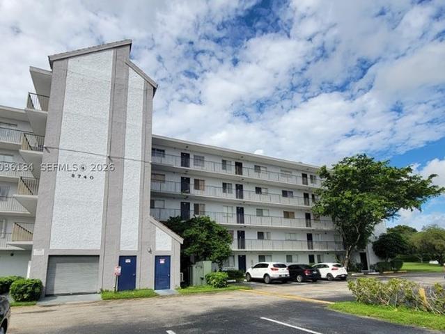 Condo for sale in Miramar, Florida