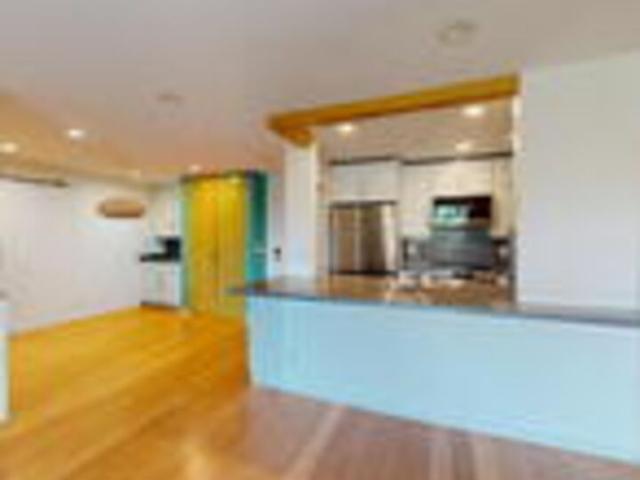Property for rent in Canoga Park, California