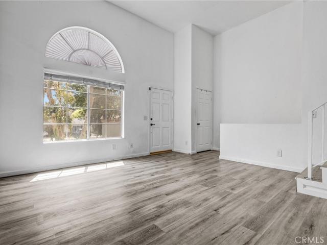 Townhouse for sale in Northridge