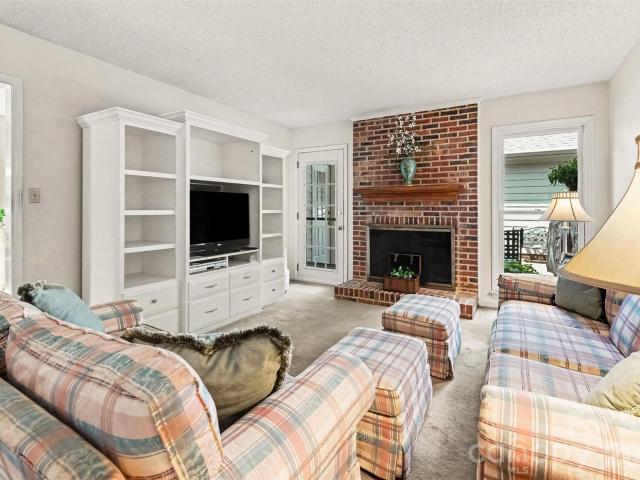 House for sale in Mecklenburg, North Carolina