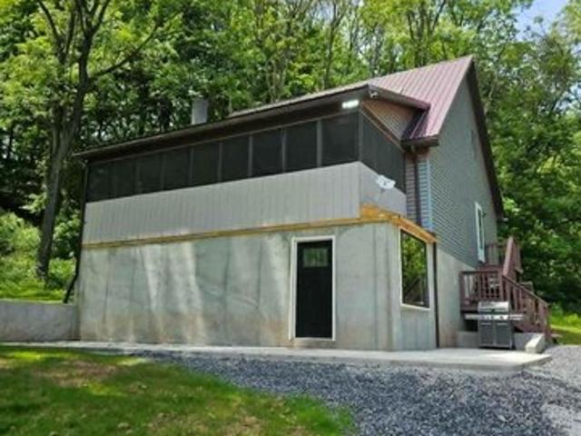 House for sale in Huntingdon, Pennsylvania