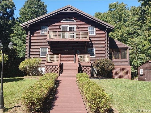 House for sale in Canastota, New York