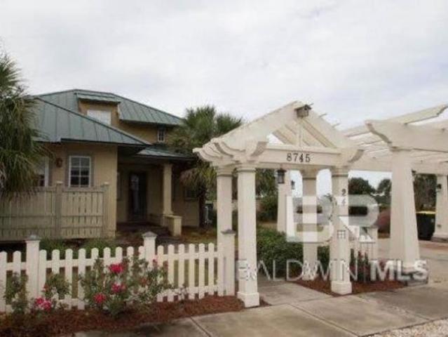 House for sale in Gulf Shores, Alabama