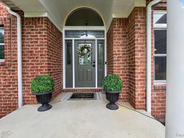 House for sale in Hartland, Michigan
