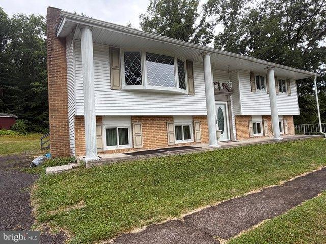 House for sale in Williamstown, Pennsylvania