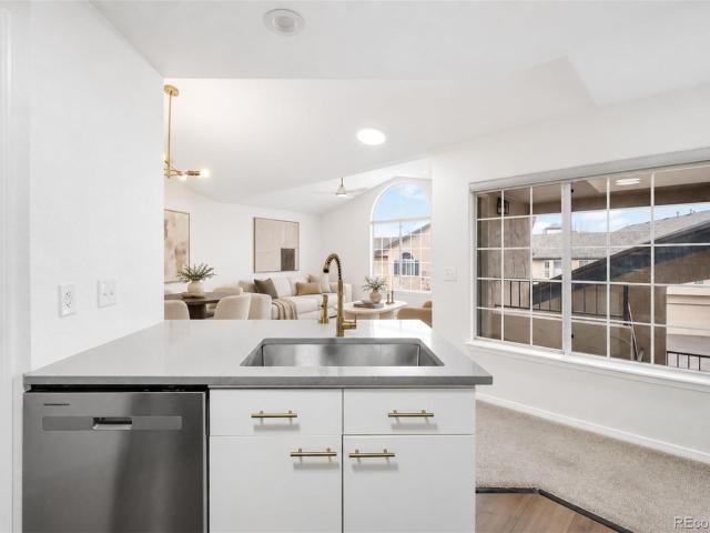 Condo for sale in Arapahoe, Colorado