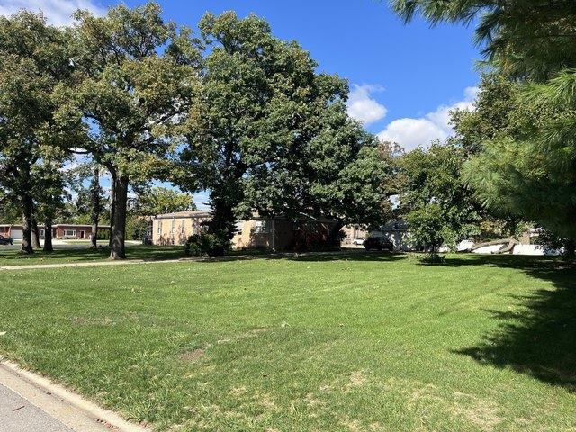 Land for sale in Hickory Hills, Cook County