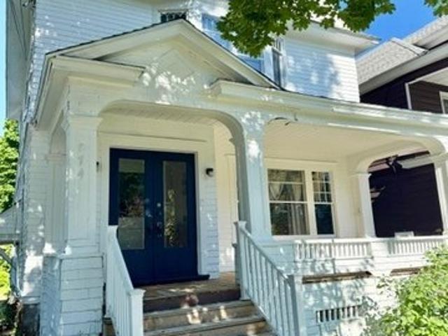 House for sale in Syracuse, New York