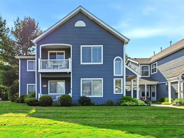 Condo for sale in Middle Island, Town of Brookhaven