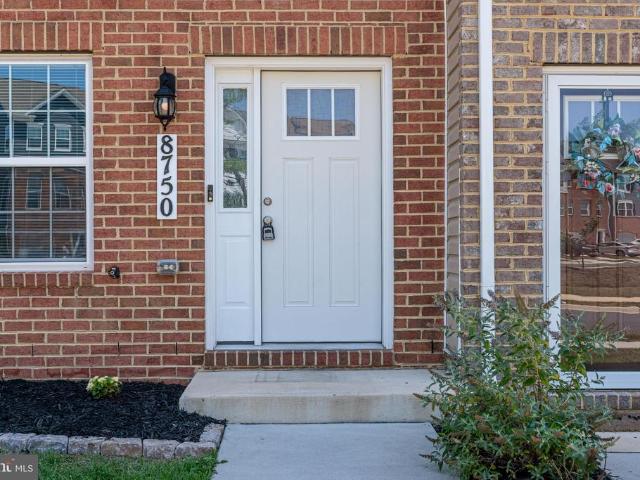 Townhouse for sale in Clinton, Maryland