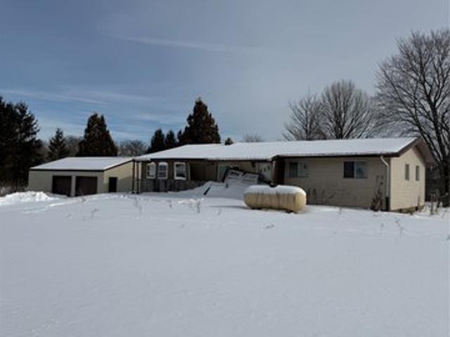 House for sale in Albion, Pennsylvania
