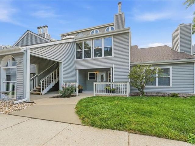 Condo for sale in Kansas