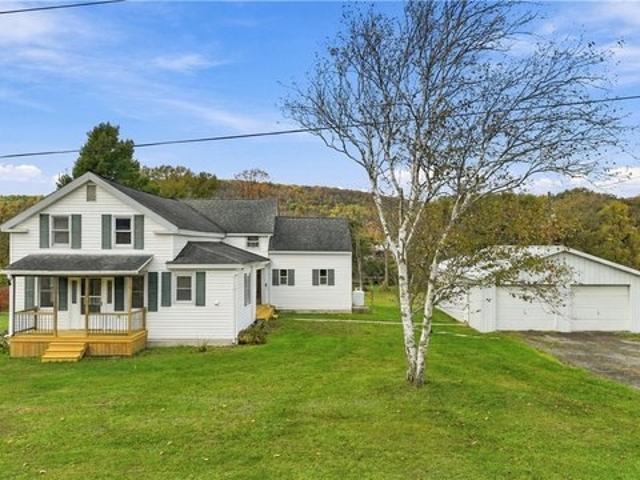 House for sale in Village of Bath, Town of Bath