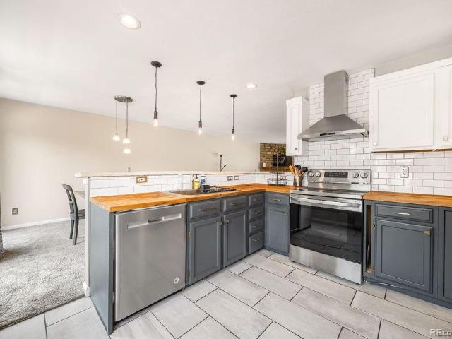 Townhouse for sale in Lakewood, Colorado