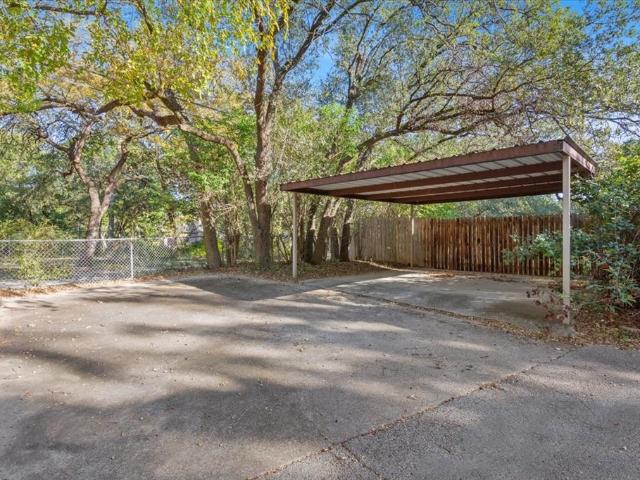 House for sale in Woodway, Texas