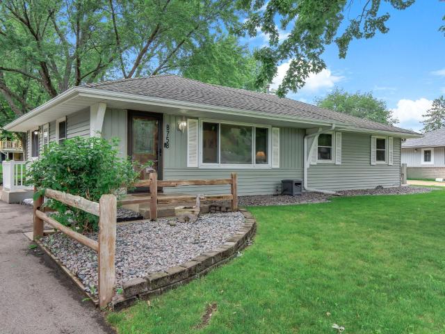 House for sale in Cottage Grove, Minnesota