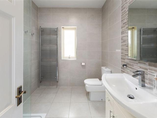 Detached House for sale in Newcastle, North Tipperary