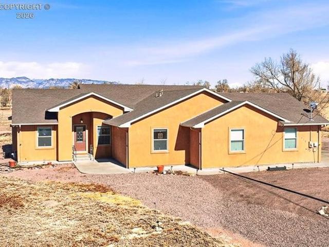 House for sale in Penrose, Colorado
