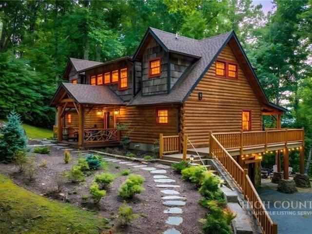 House for sale in Banner Elk, Avery County