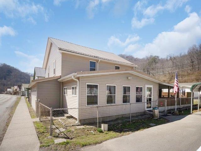 House for sale in Letcher, Kentucky