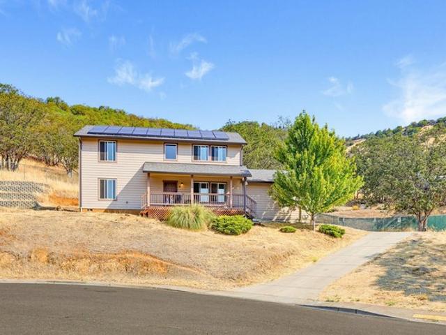 House for sale in Oregonia