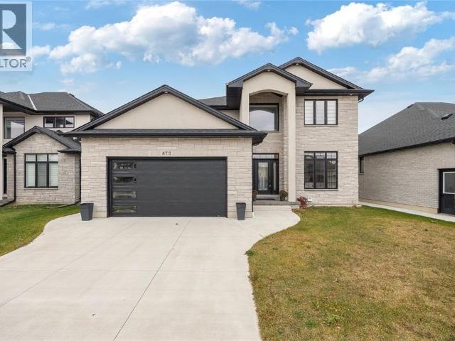 House for sale in Brights Grove, Ontario