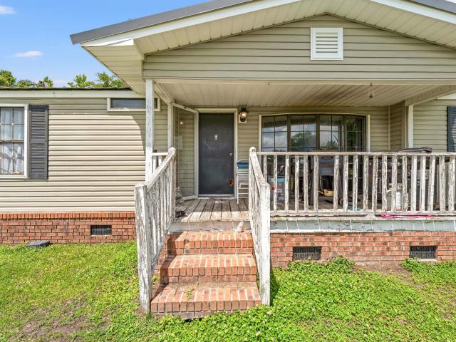 House for sale in Nichols, South Carolina