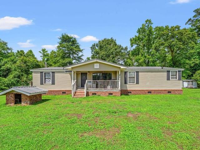 House for sale in Nichols, South Carolina