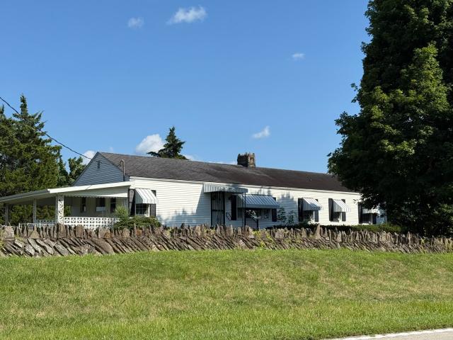 House for sale in Mount Olivet, Robertson County