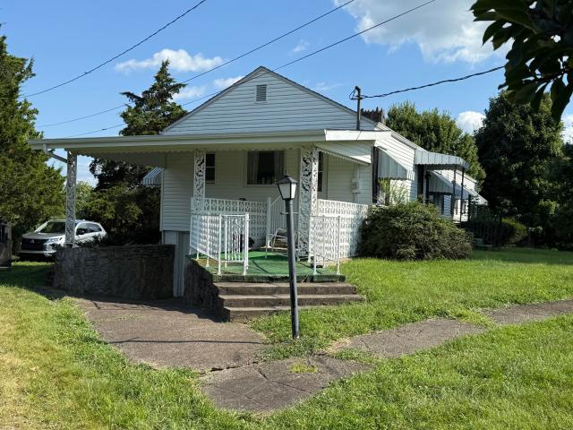 House for sale in Mount Olivet, Kentucky