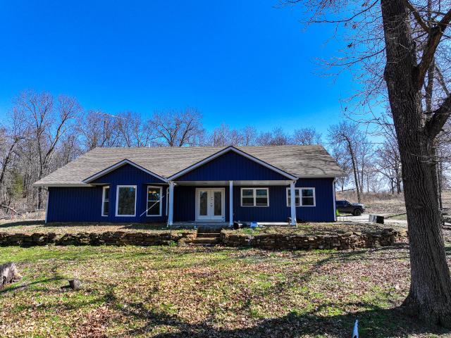 House for sale in Osceola, Missouri