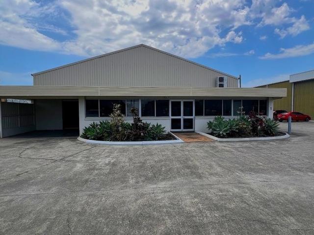 Warehouse for rent in Toombul, Queensland