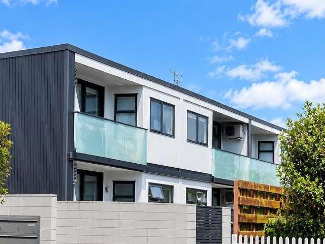 Apartment for rent in Browns Bay, Hibiscus and Bays