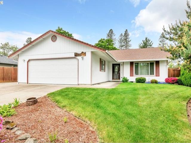 House for sale in Oregonia