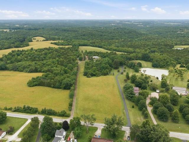 House for sale in Aurora, Indiana