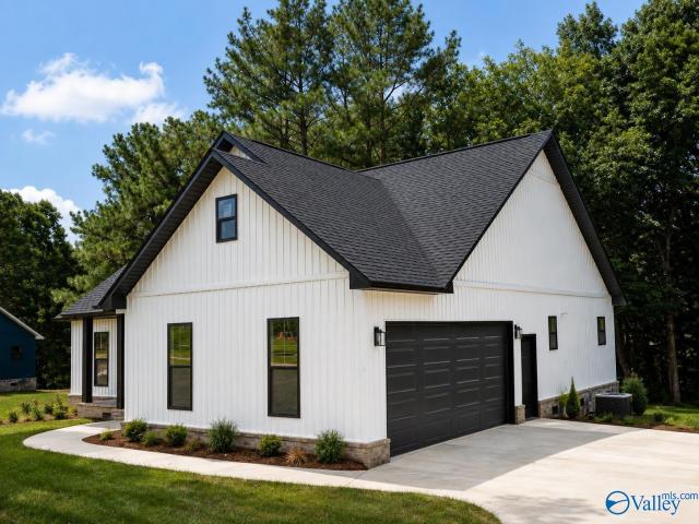House for sale in Etowah, Alabama