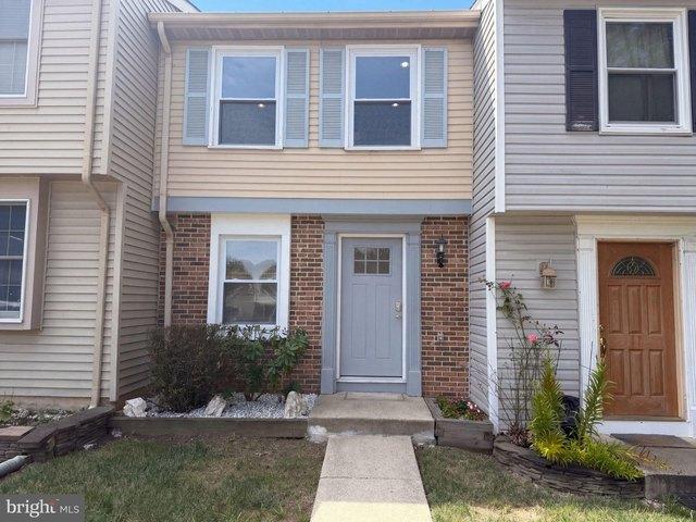Townhouse for sale in Lorton, Fairfax County