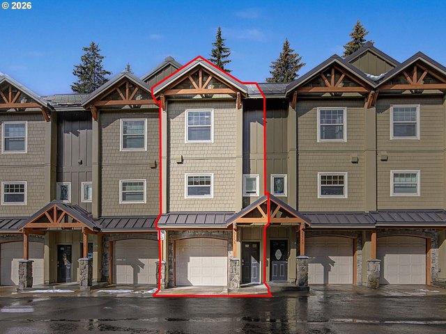 Condo for sale in Oregonia
