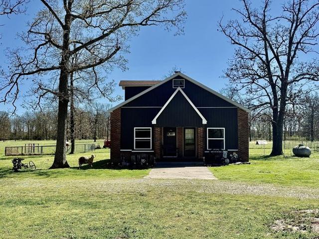 House for sale in Barry, Missouri