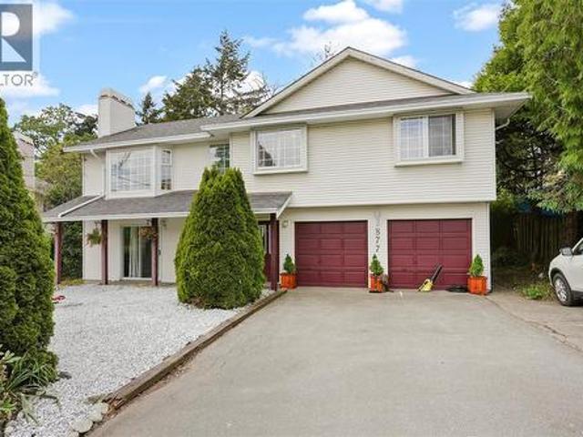House for sale in Esquimalt, British Columbia